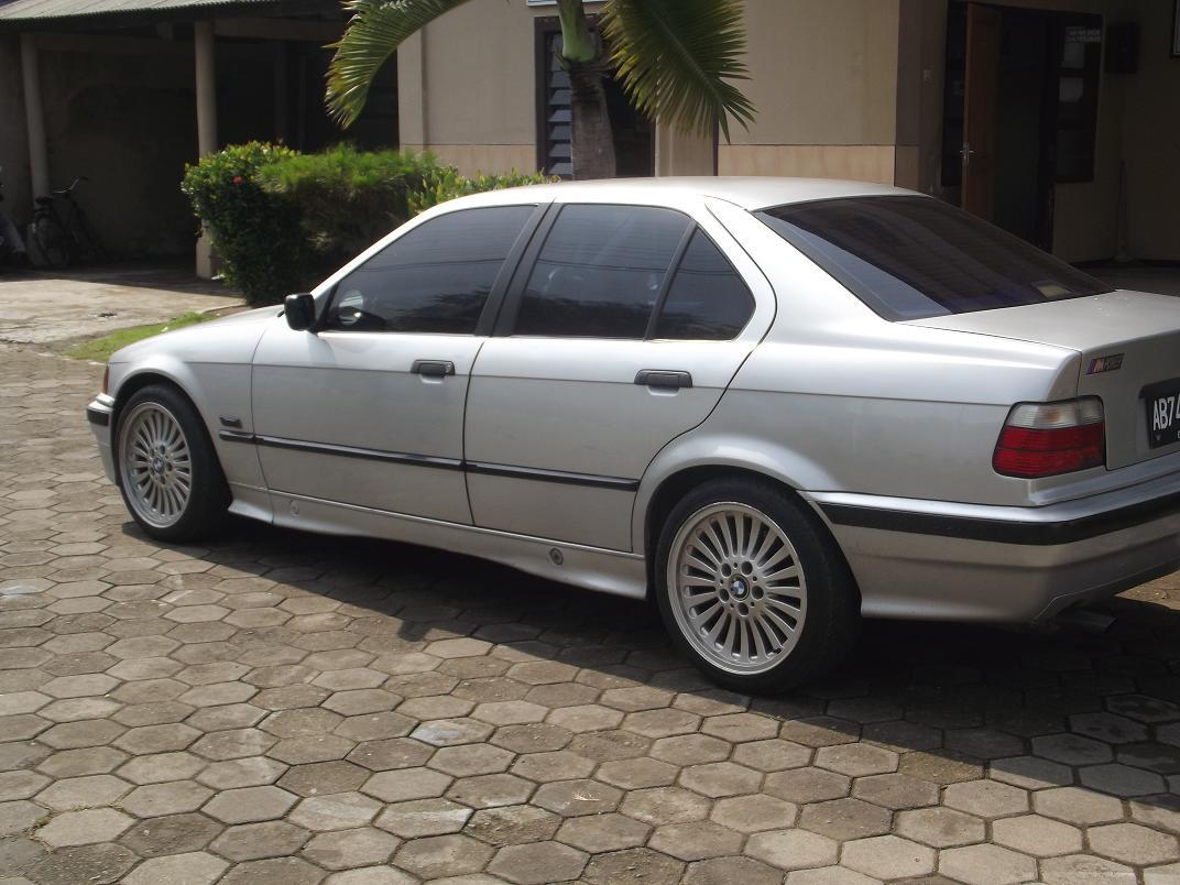 Jual BMW 318i Tahun 1992