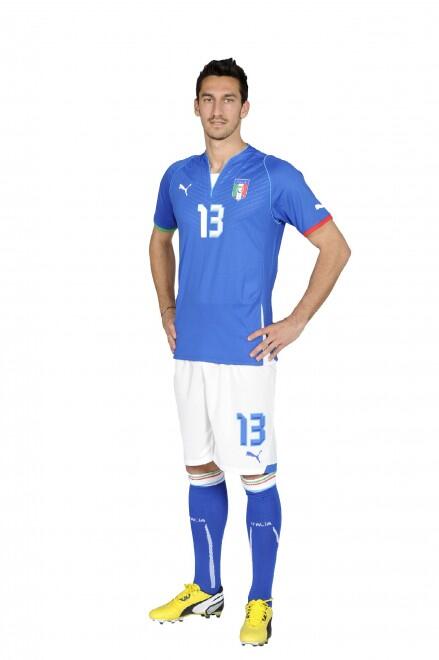 PRESENTASI JERSEY BARU TIMNAS ITALIA