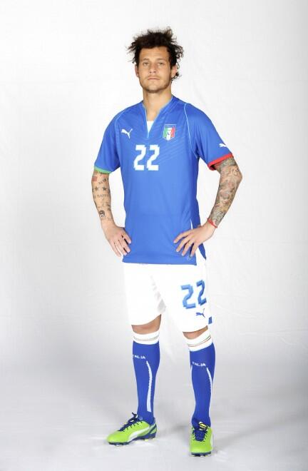 PRESENTASI JERSEY BARU TIMNAS ITALIA