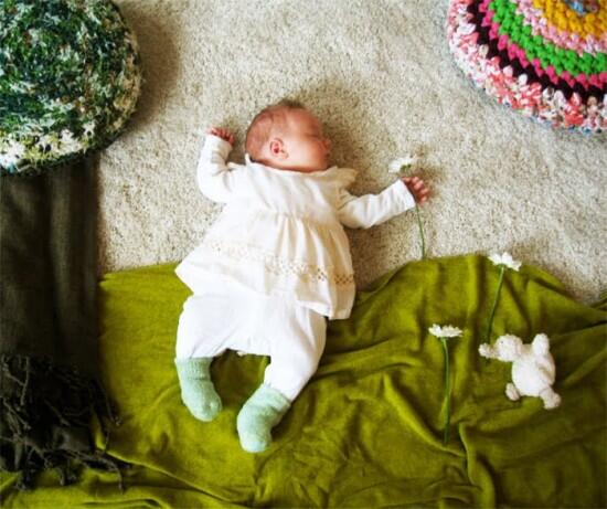 Bayi2 lucu ketika dikerjai oleh orangtuanya