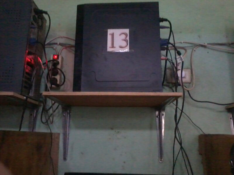 ( Miris ) Warnet dkt rumah ane gan!!