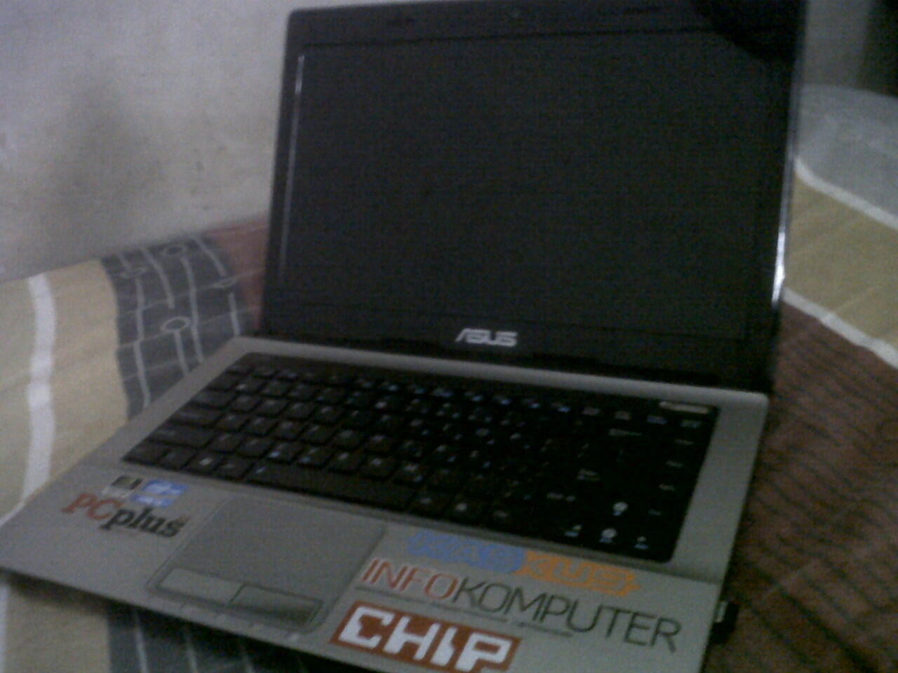 Jual laptop ASUS A43SJ-VX395D Black masih garansi