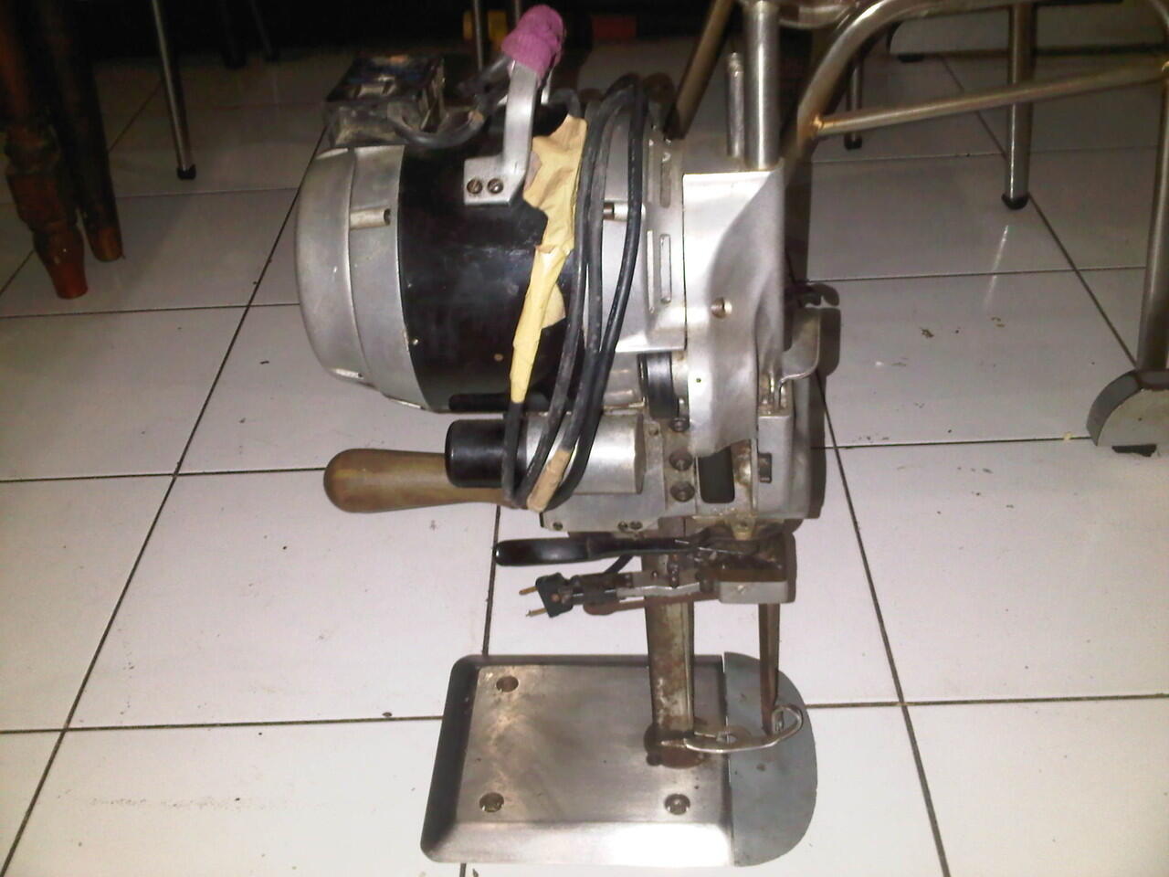 Jual Distributor Mesin Potong terjual jual mesin potong kain cutting kaskus Jual Distributor Mesin Potong terjual jual mesin potong kain cutting kaskus
