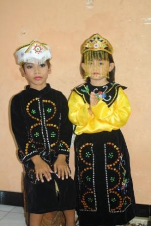 baju karnaval