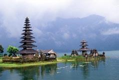 HOT!! 9 Fakta Menarik Tentang Negara Kita "Indonesia" Tercinta <3