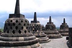 HOT!! 9 Fakta Menarik Tentang Negara Kita "Indonesia" Tercinta <3