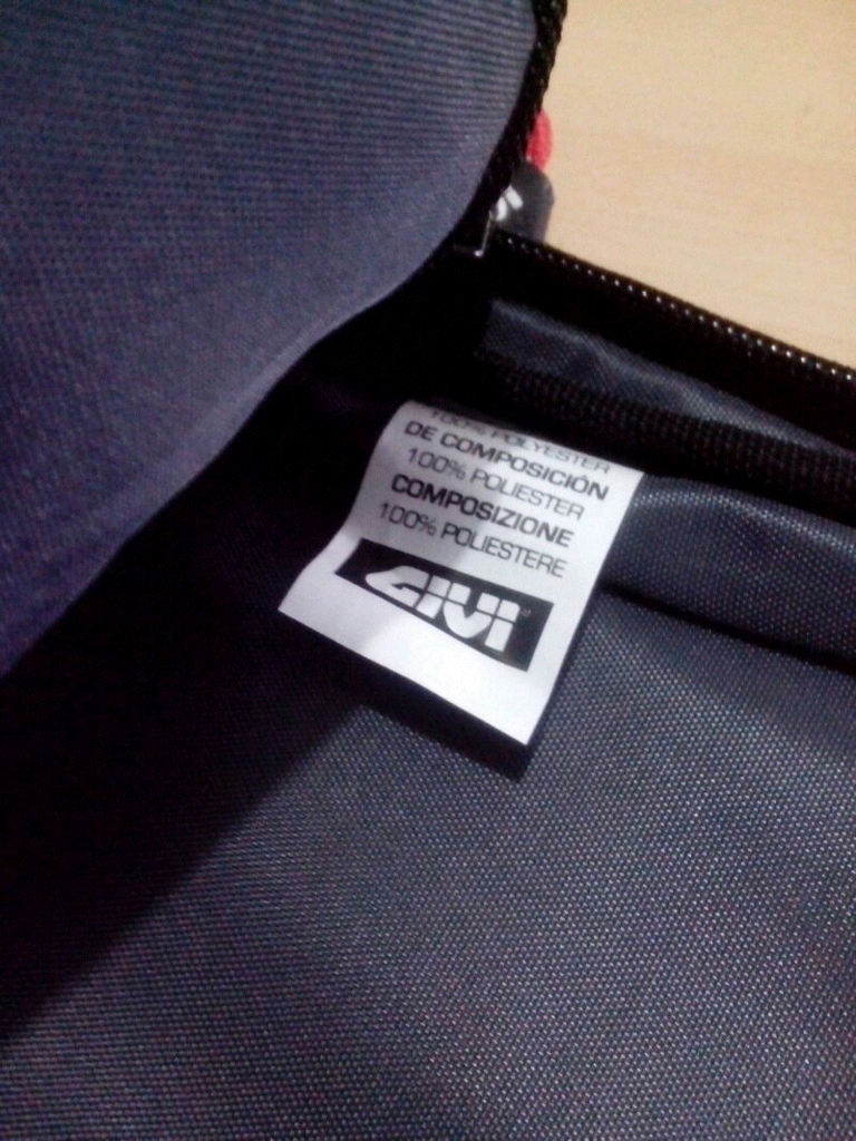 sling iPad case givi