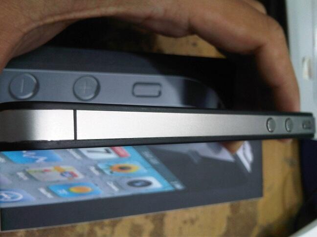 iPhone 4G 16GB FU black mulus banget , komplit ( garansi personal ) rekber / COD