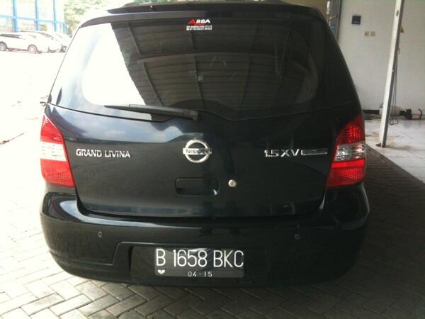 Nissan grand livina 2010 at