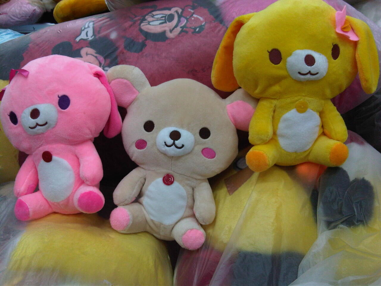 Boneka bermacam bentuk & ukuran