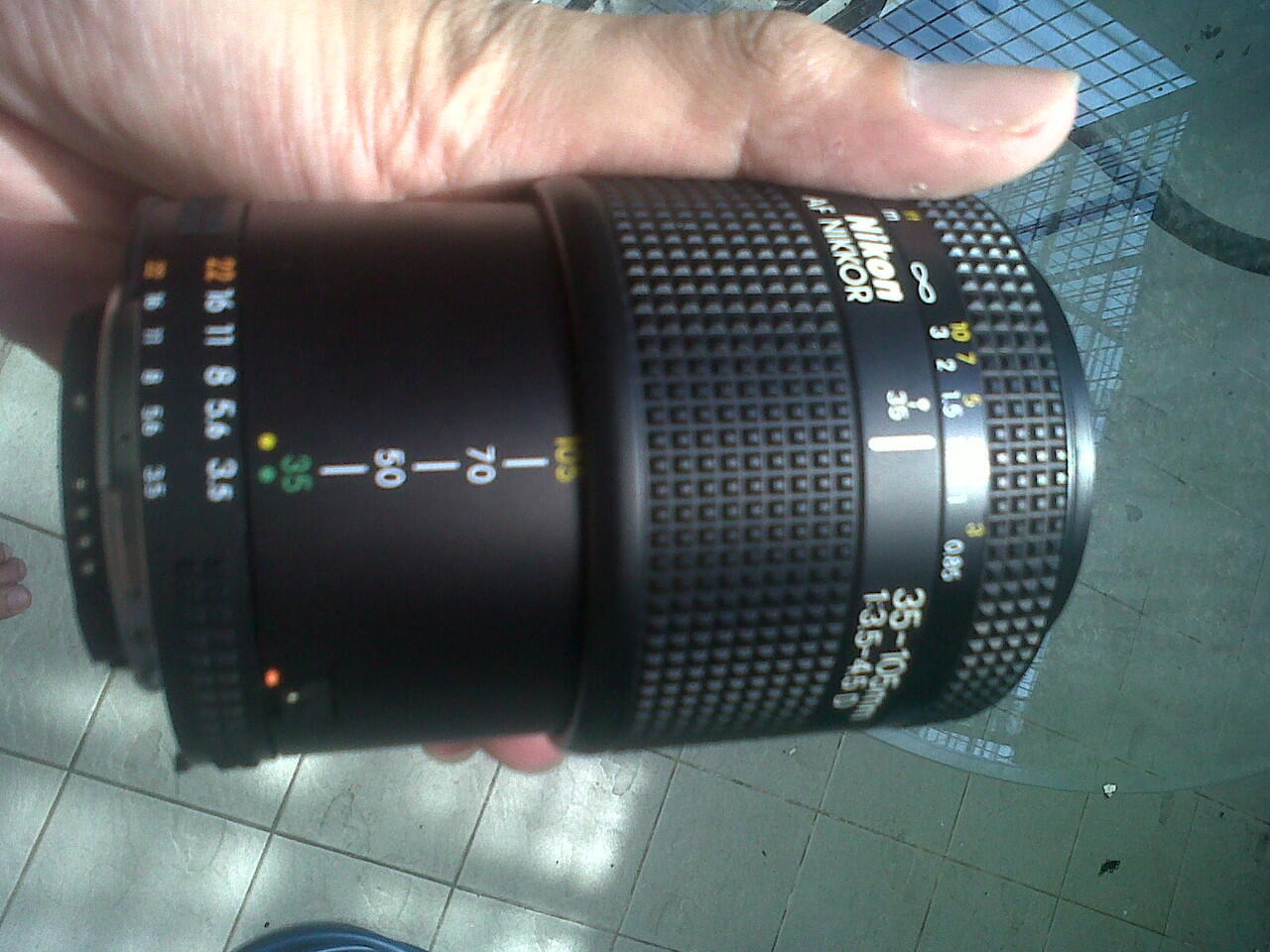 Jual lensa Nikon 35-105mm f/3.5-4.5 AF-D