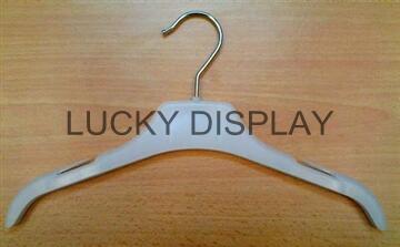 Hanger baju, manekin, rak baju dan perlengkapan fashion display lainnya