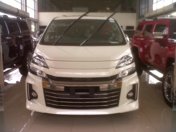 NEW Alphard & Vellfire GS