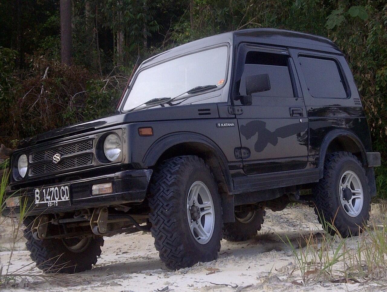 Terjual == KATANA HITAM 2005 4X4 MULUS ==  KASKUS