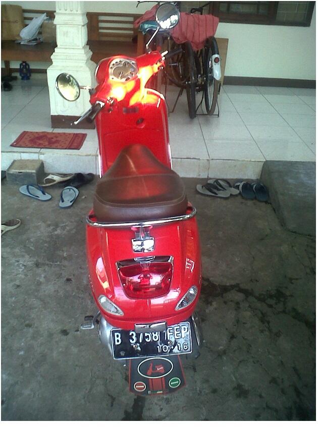PIAGGIO VESPA LX 125 MURMER
