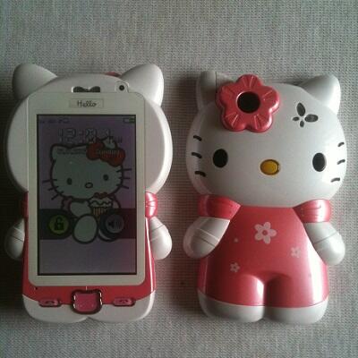 Handphone Hello kitty Fullbody toucscreen dual sim dual camera dan TV