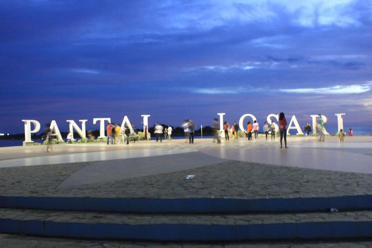 Tempat Wisata Makassar, kalo di tempat agan apa ?