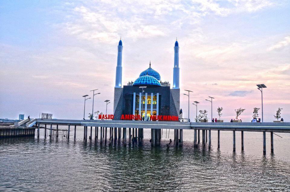 Tempat Wisata Makassar, kalo di tempat agan apa ?