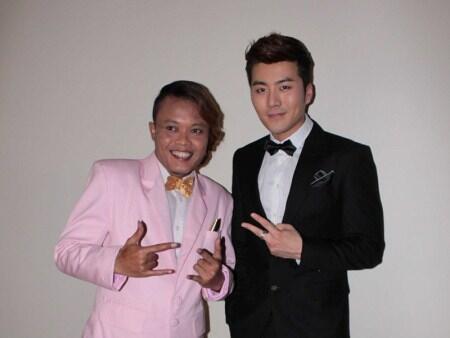 Sule (pelawak) duet sama Eru (penyanyi Korea)