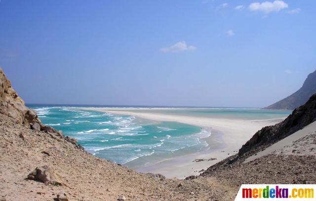 Keindahan Pulau Socotra di Tengah Samudera Hindia