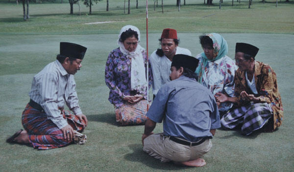 PEMBODOHAN MANUSIA LEWAT TAYANGAN SINETRON