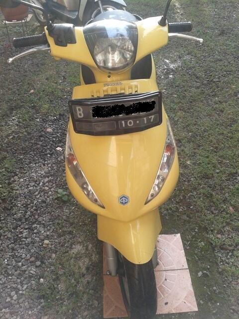 Piaggio Zip100 Yellow Terawat Km Rendah, Surat Lengkap