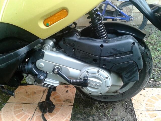 Piaggio Zip100 Yellow Terawat Km Rendah, Surat Lengkap