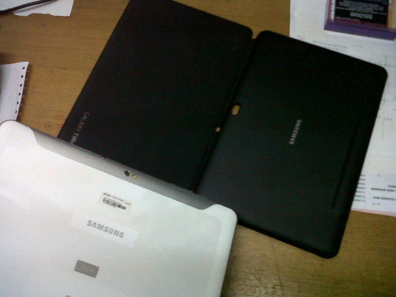 Samsung Galaxy TAB 10.1 P7500 16 GB MULUS bisa TT sama G TAB 7+ P6200
