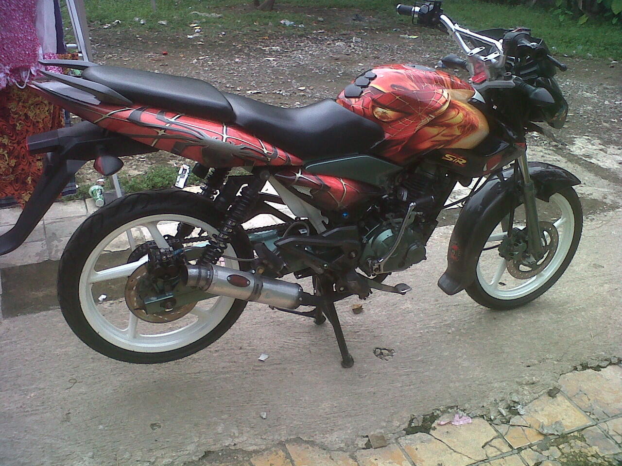 Bajaj Pulsar 135ls Kondisi Mantab banyak bonus