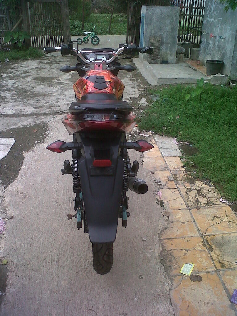 Bajaj Pulsar 135ls Kondisi Mantab banyak bonus
