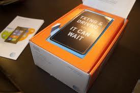 Dapatkan harga promo Nokia Lumia 900 di bulan ini