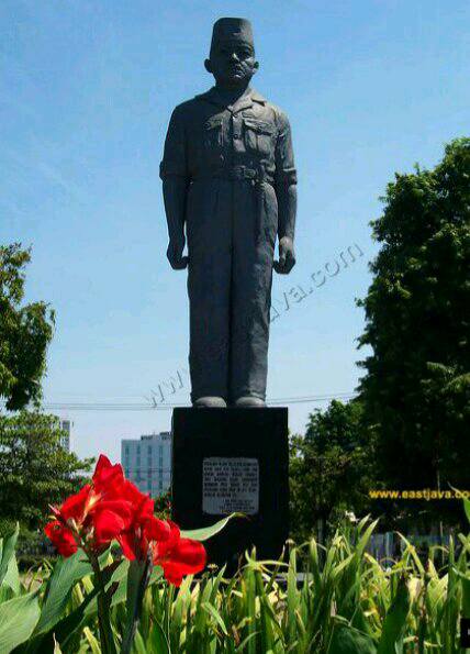 5 Monumen Keren di Surabaya Tapi Luput dari Wisatawan