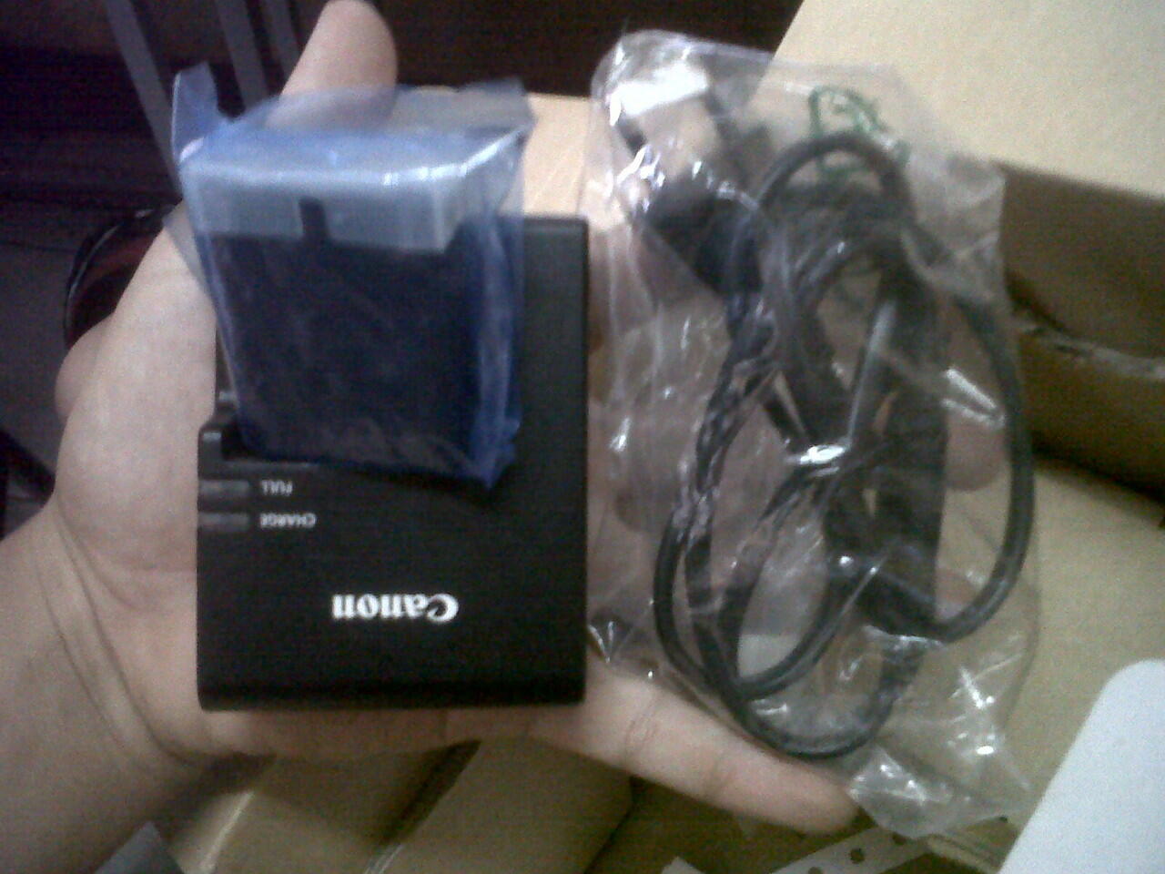 JUAL CANON 1100D BLACK