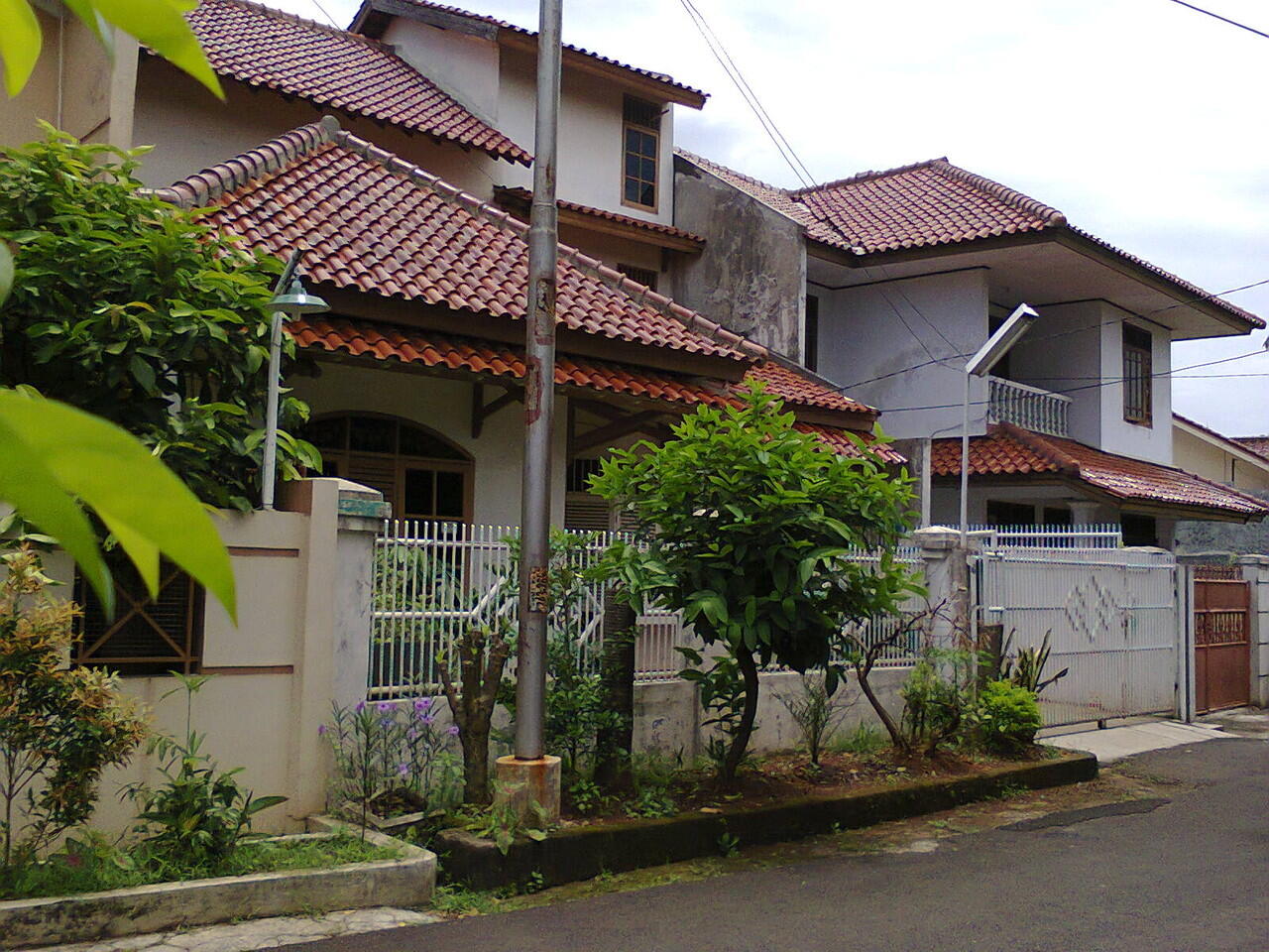 Tempat Tinggal Hommy Punya Lahan Hijau Investasi Oke