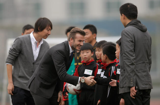 wkwkwkwkwk David Beckham Kepleset :ngakak