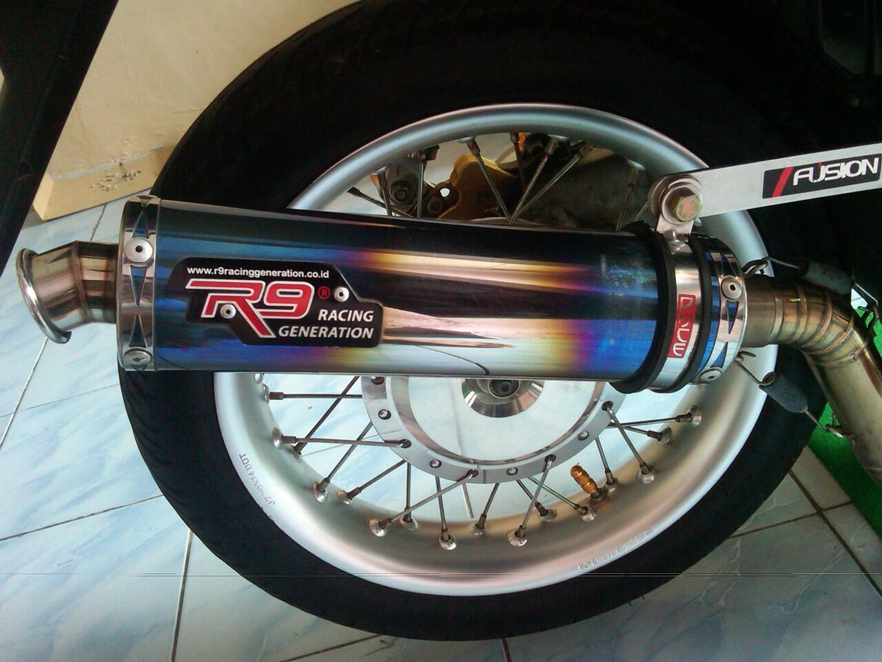 KNALPOT R9 VARIO TECHNO
