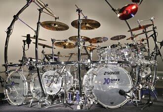 15 Drum Set-nya Para Drummer Dunia 