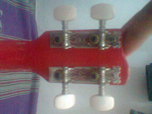 Di Jual Gitar kecil kesayangan ane