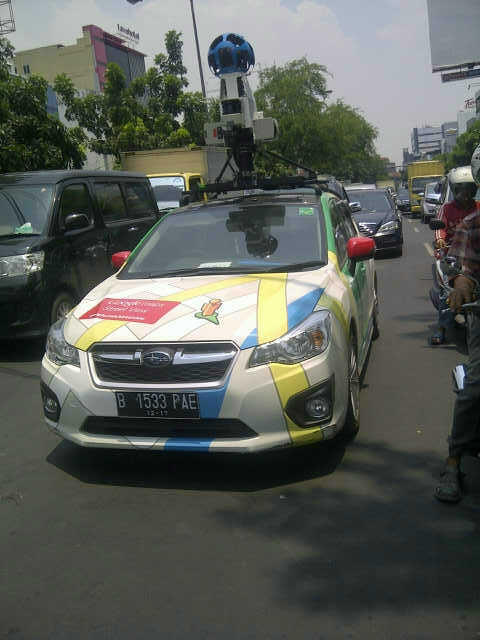 Penampakan Mobil Google Maps Street View 