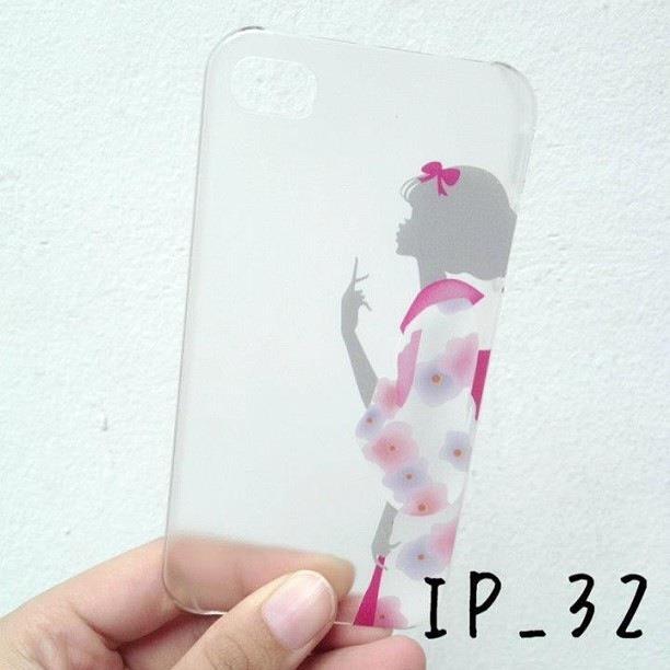 Cari CUSTOM HARDCASE (gambar terserah ente) for IPHONE 4 