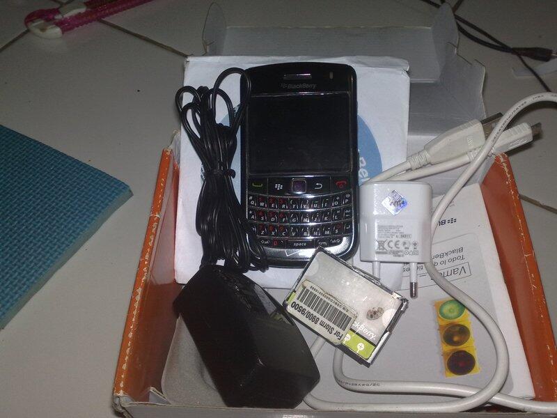 Bb/blackberry 9650 essex jogja/yogyakarta