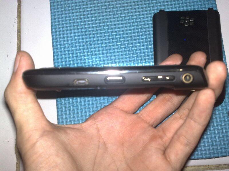 Bb/blackberry 9650 essex jogja/yogyakarta