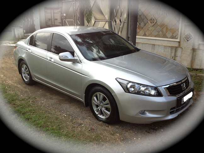 Honda accord new Vtec 2010 vti SILVER good