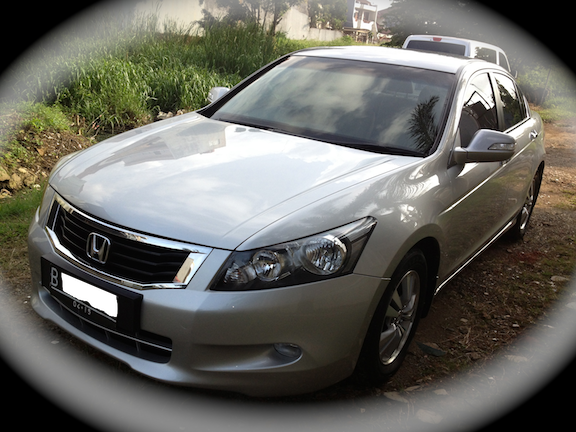 Honda accord new Vtec 2010 vti SILVER good