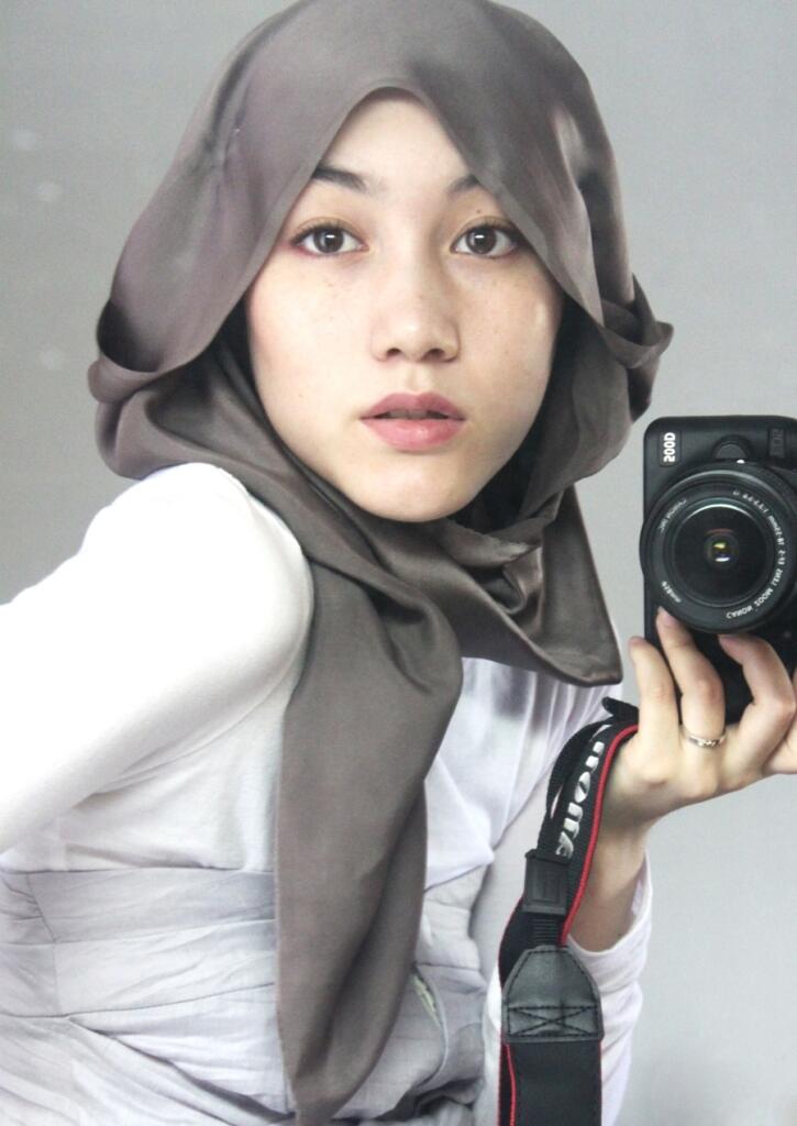 GALLERY CEWE BERJILBAB , ayo masuk yang demen....