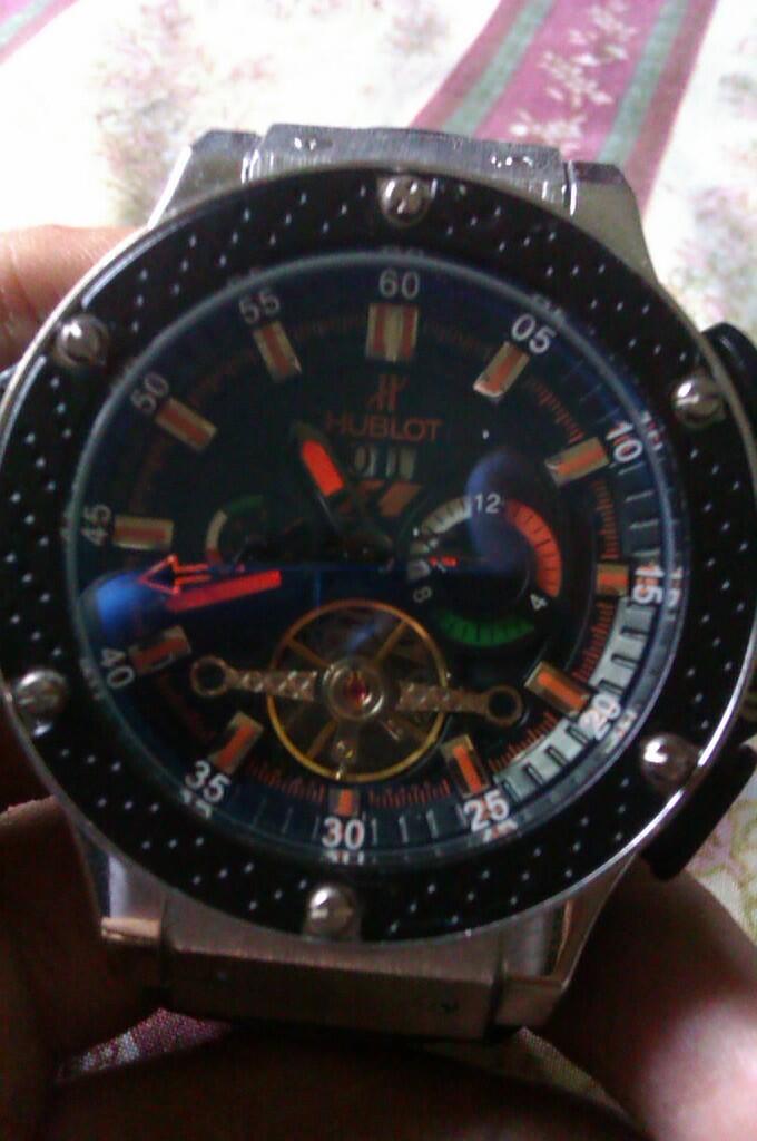 Jam tangan hublot f1 2025 original