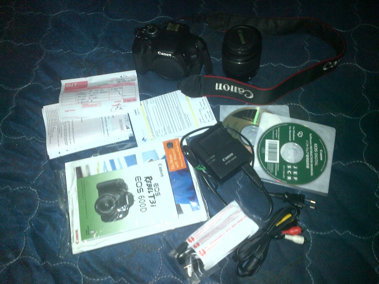 Canon Eos 600D Kit 18-55mm