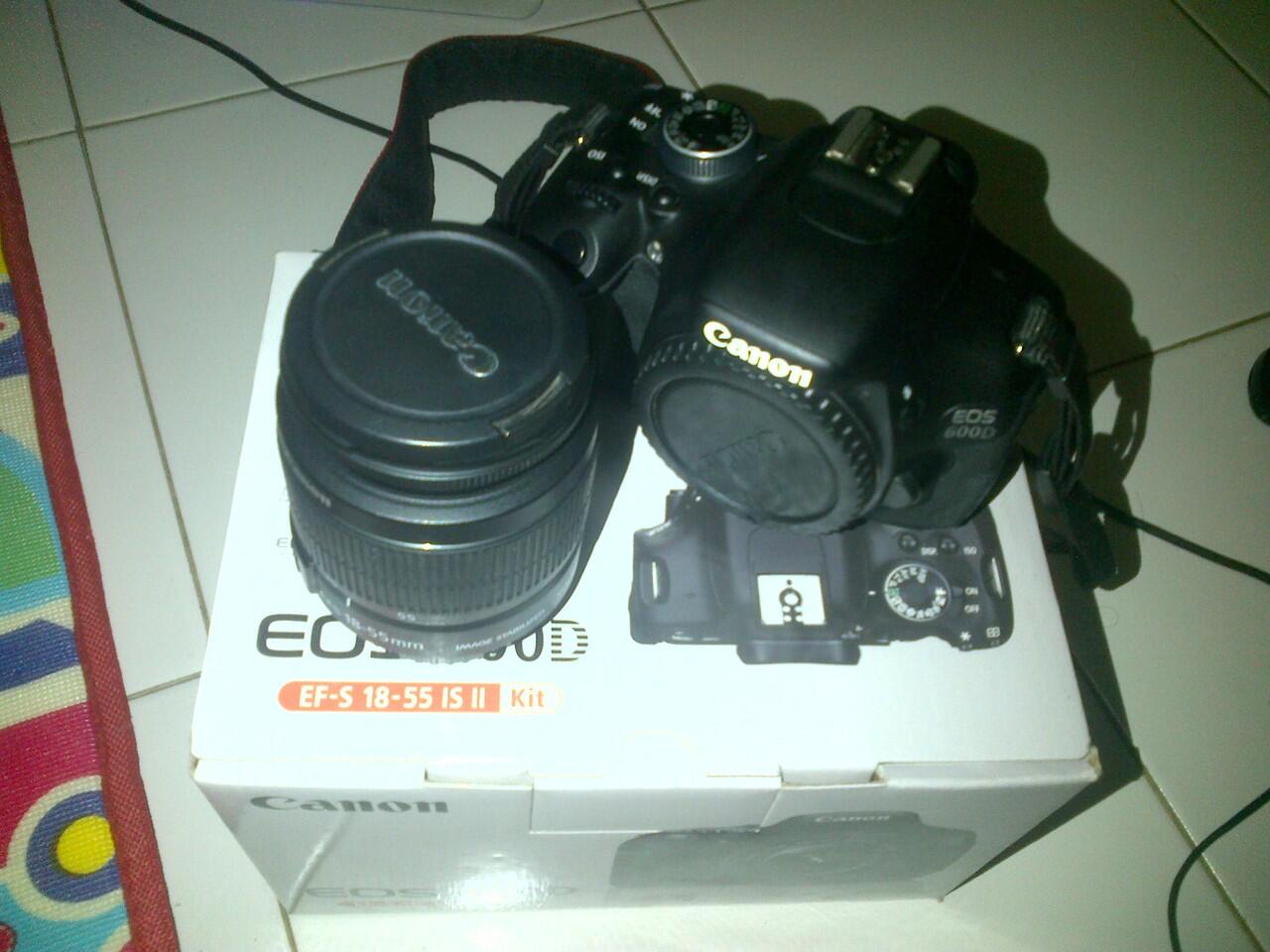 Canon Eos 600D Kit 18-55mm