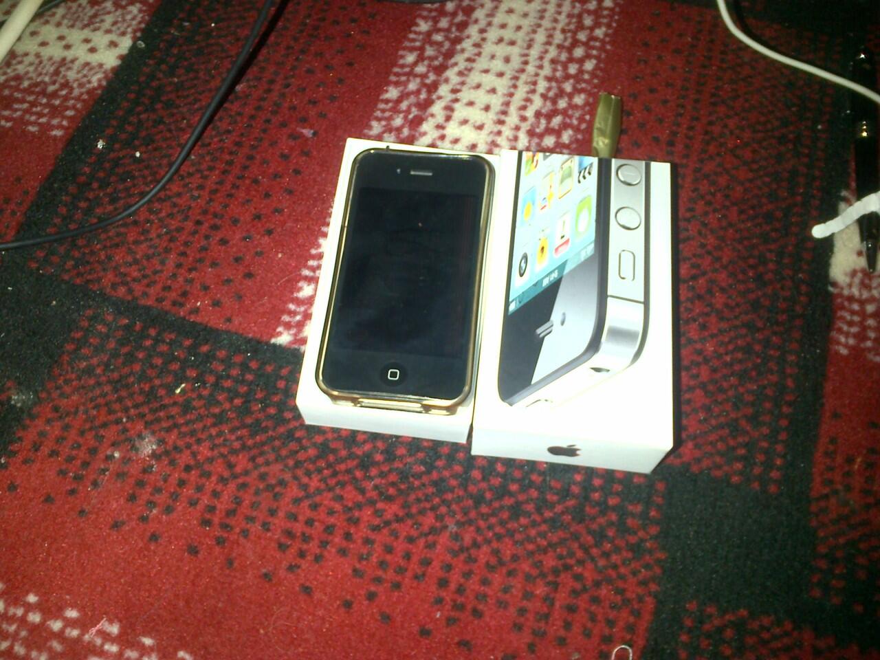 iphone 4s black