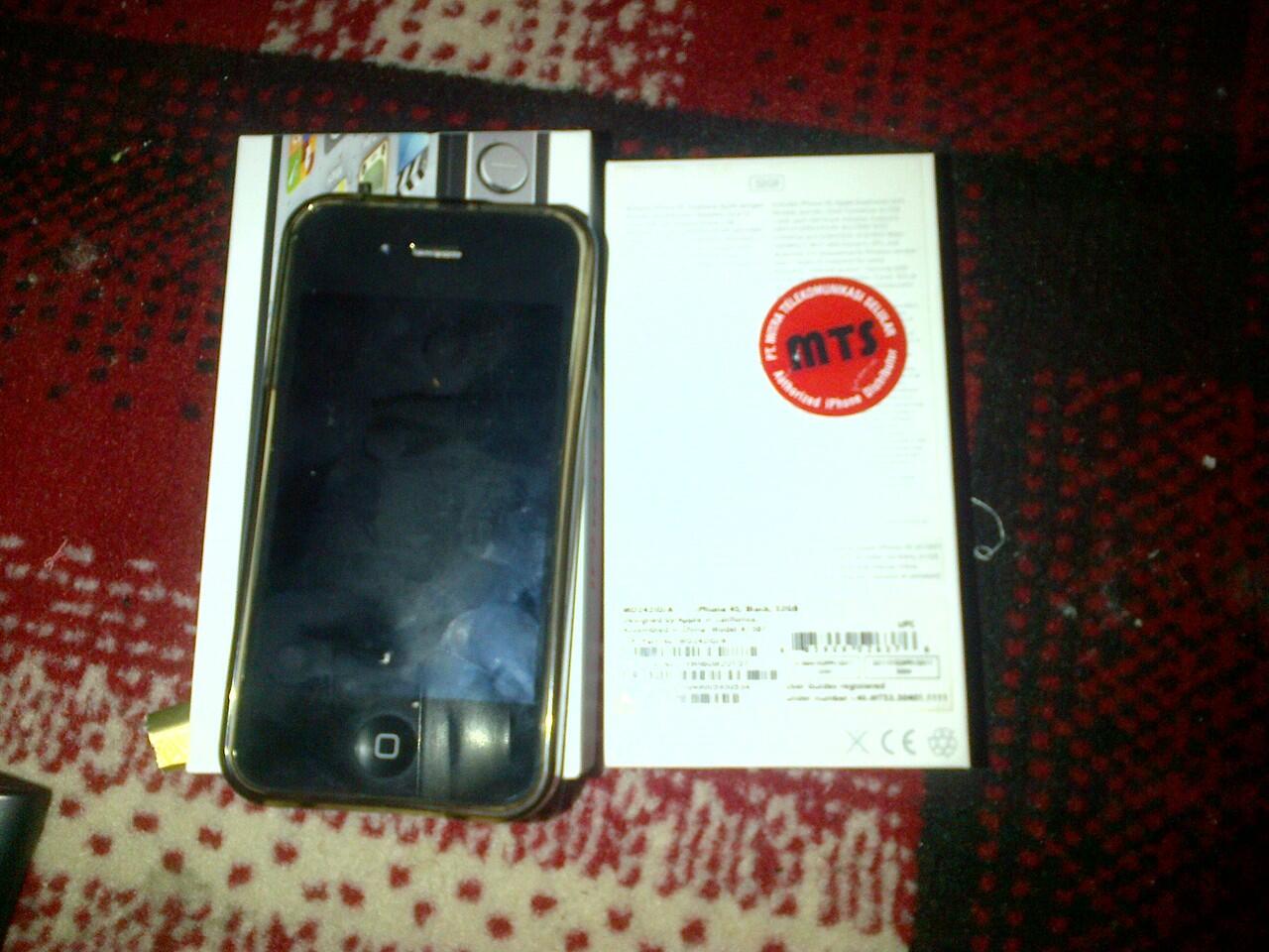 iphone 4s black